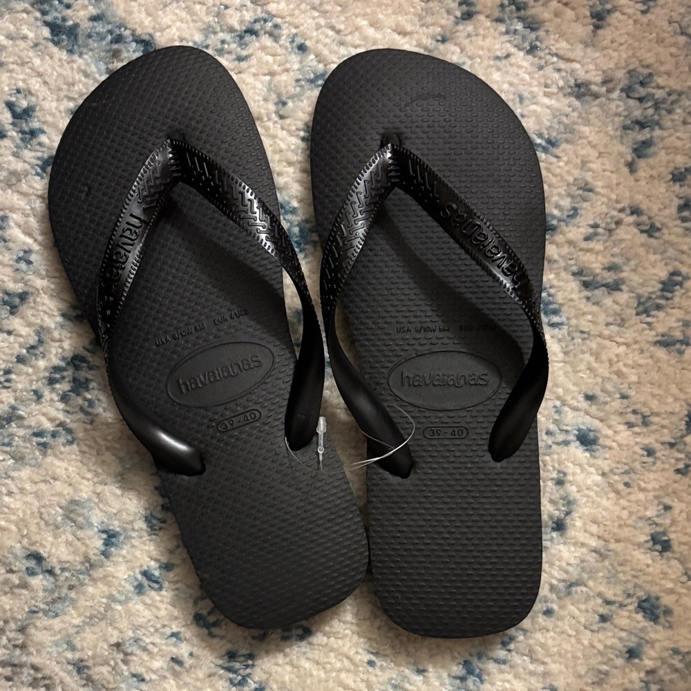 Havaianas Classic Black Sandals New without tag